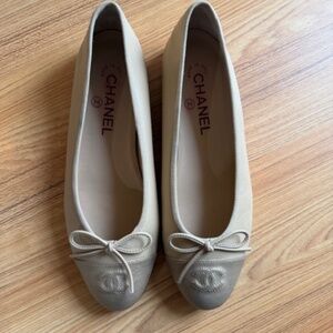 Chanel Ballet Flats ecru/gold